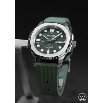 Seikonaut Olive King Turtle - Seiko Mod