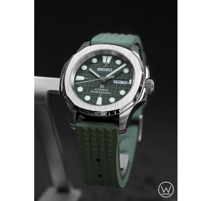 Seikonaut Olive King Turtle - Seiko Mod